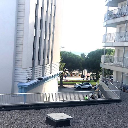 Palmeras - Apartamento En El Centro De Roses - Cerca De La Playa - Terraza - Wifi Buitenkant foto